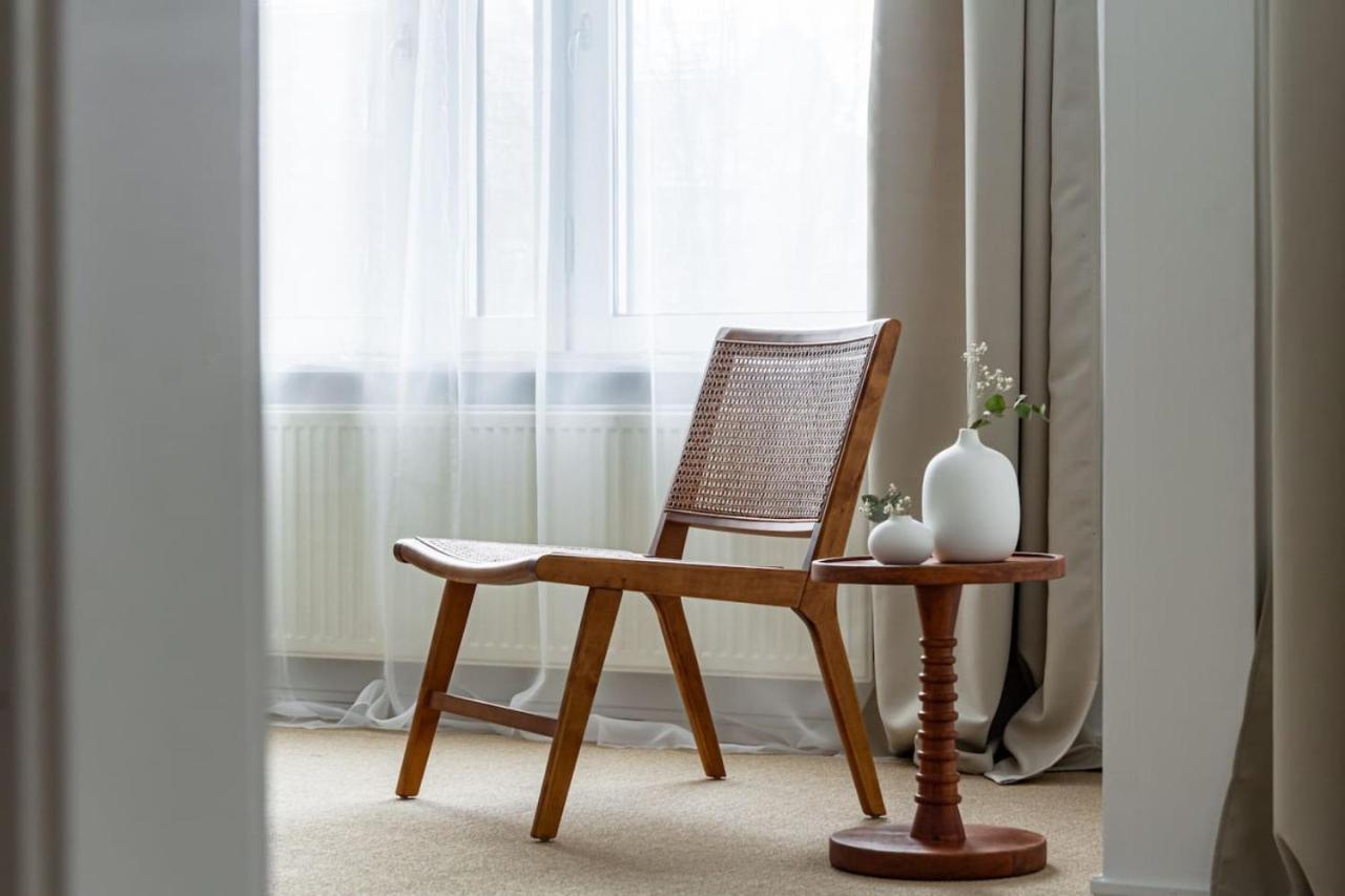 Budget Comfort On Trendy Soedermalm, Construction Work Стокхолм Екстериор снимка
