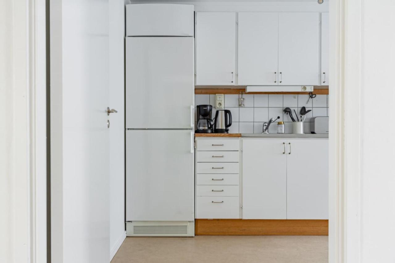 Budget Comfort On Trendy Soedermalm, Construction Work Стокхолм Екстериор снимка