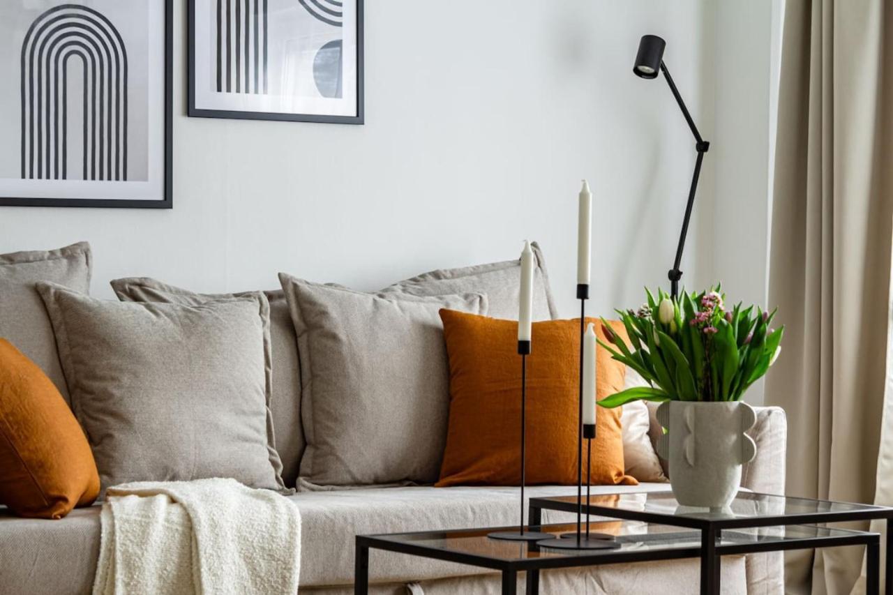 Budget Comfort On Trendy Soedermalm, Construction Work Стокхолм Екстериор снимка