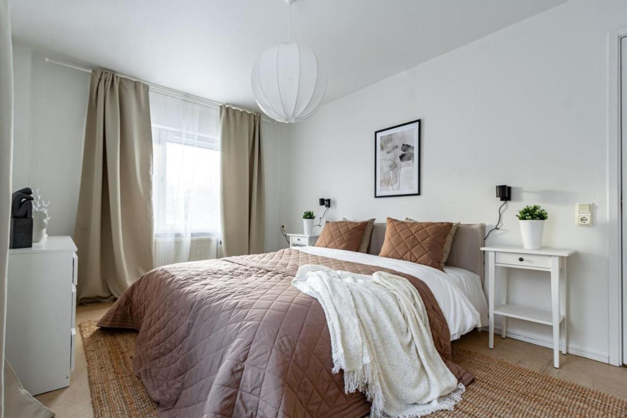 Budget Comfort On Trendy Soedermalm, Construction Work Стокхолм Екстериор снимка