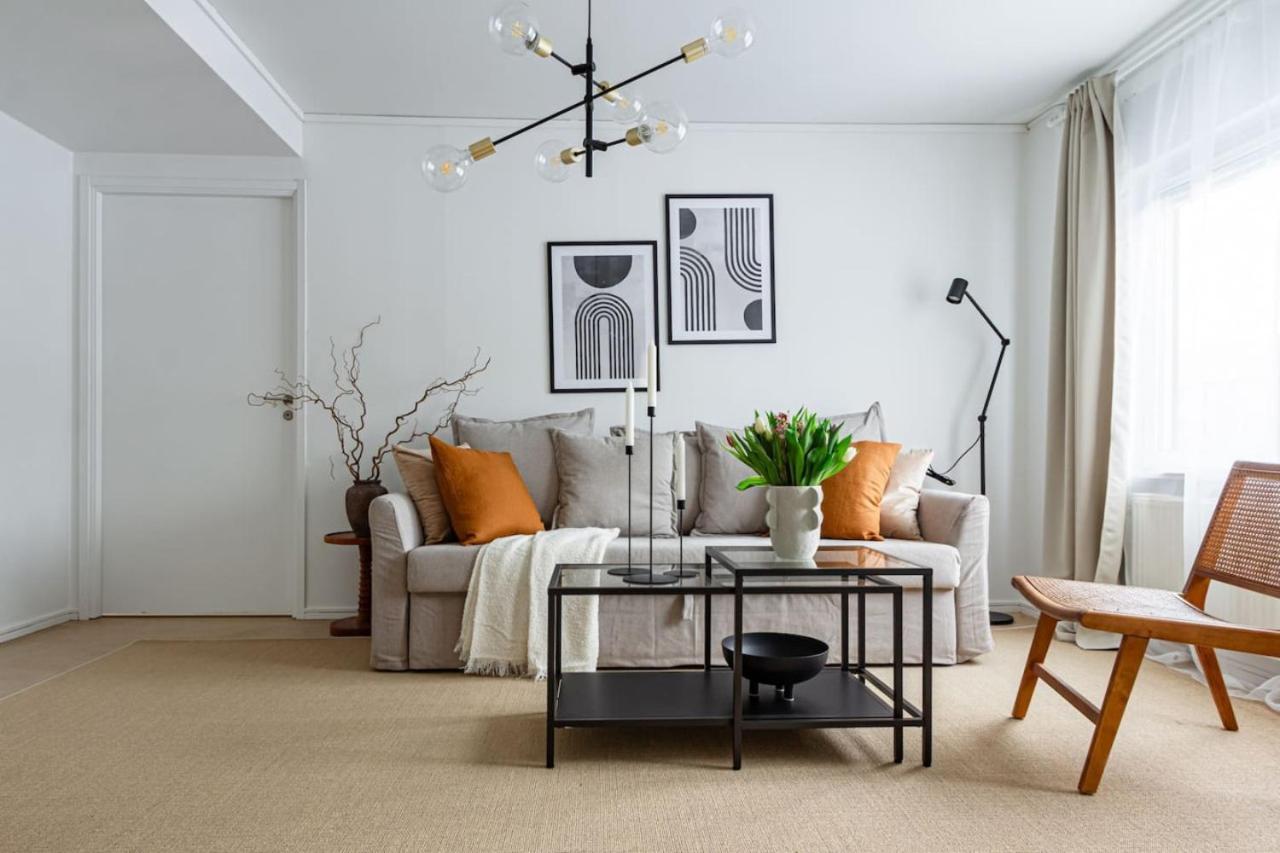 Budget Comfort On Trendy Soedermalm, Construction Work Стокхолм Екстериор снимка